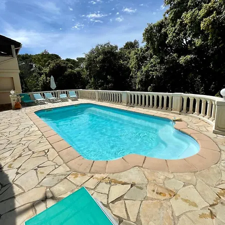 De - Proche Plages, Piscine Privee *